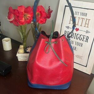 LOUIS VUITTON Epi Tri-Col Color Noe Large Bucket Shoulder Bag Red BlueGreen EUC